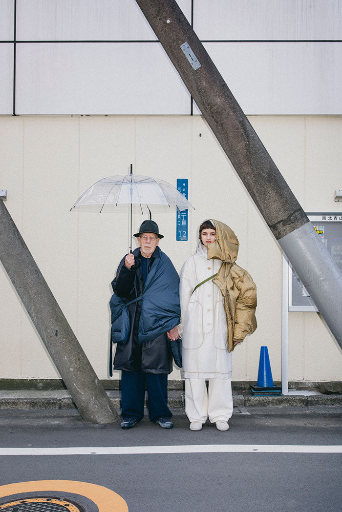 #190 THEMOPLASTIC RAIN COAT