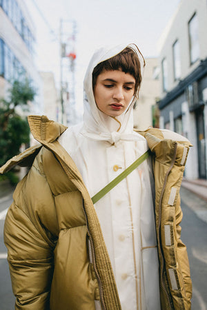 #190 THEMOPLASTIC RAIN COAT
