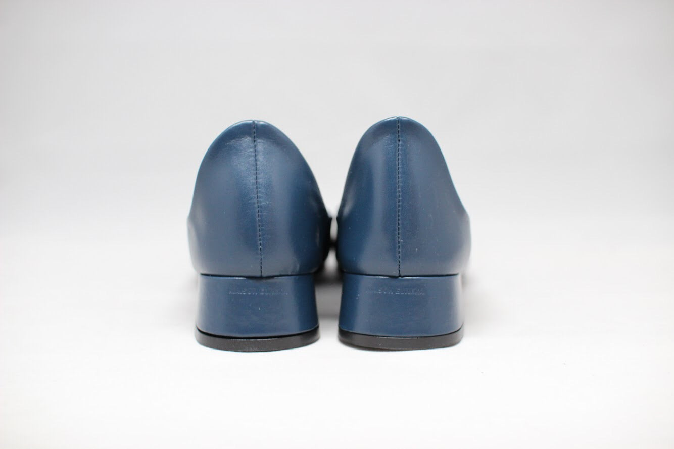 #043 SOFT SLIP ON SHOES / BLUE - 01