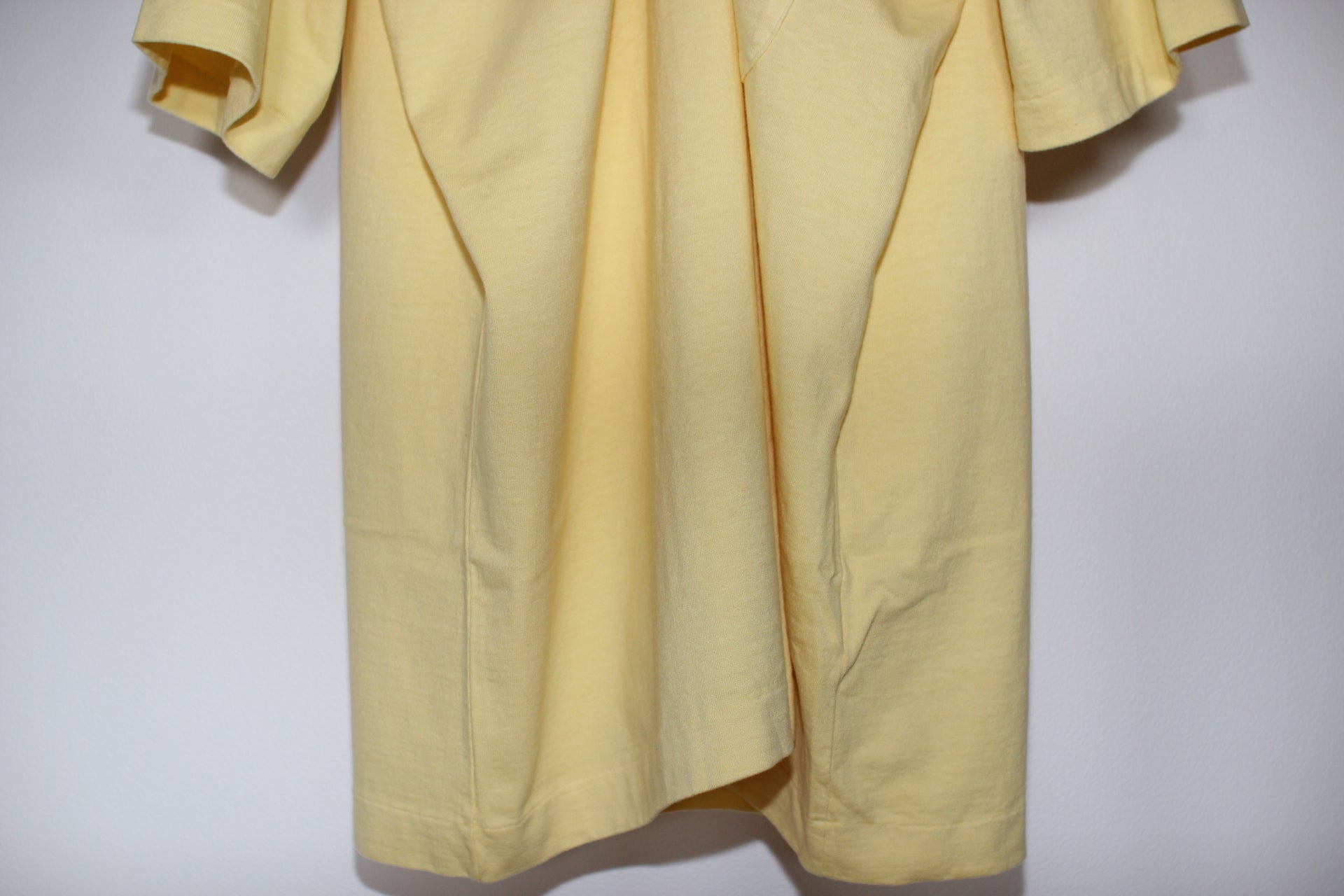 #293 KNOT POCKET BIG T