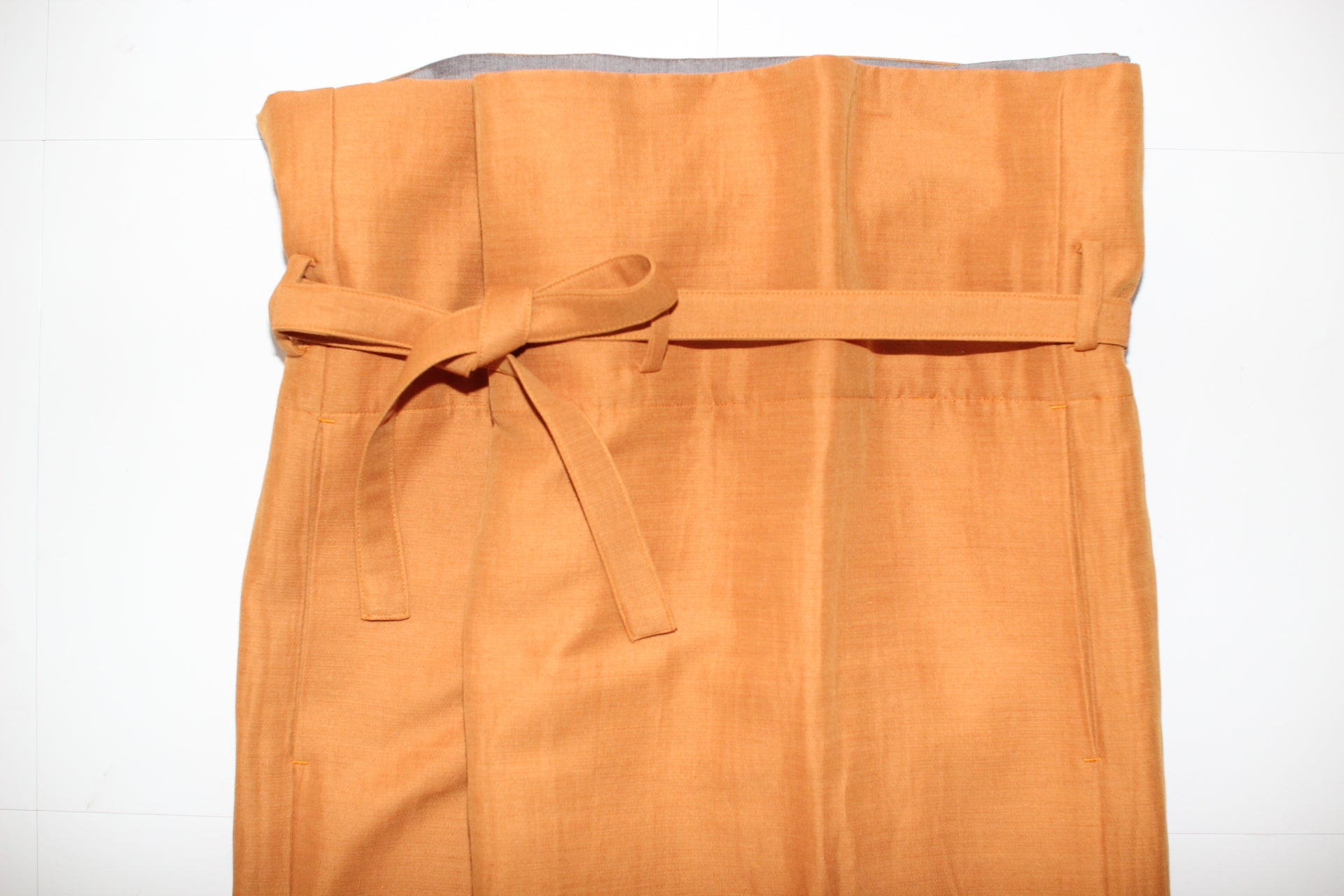 #303 SARONG APRON