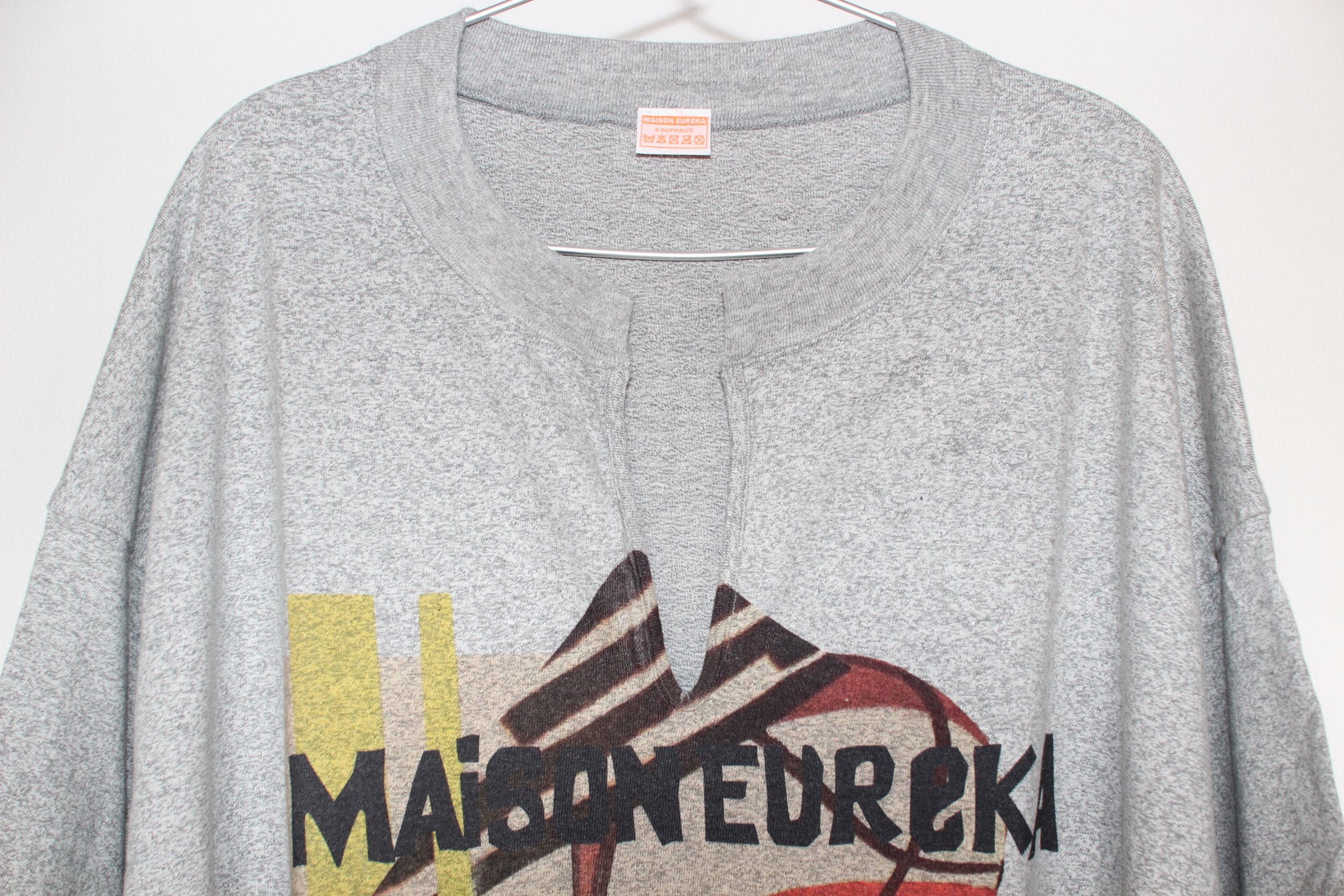 #295 KNOT PRINT BIG T