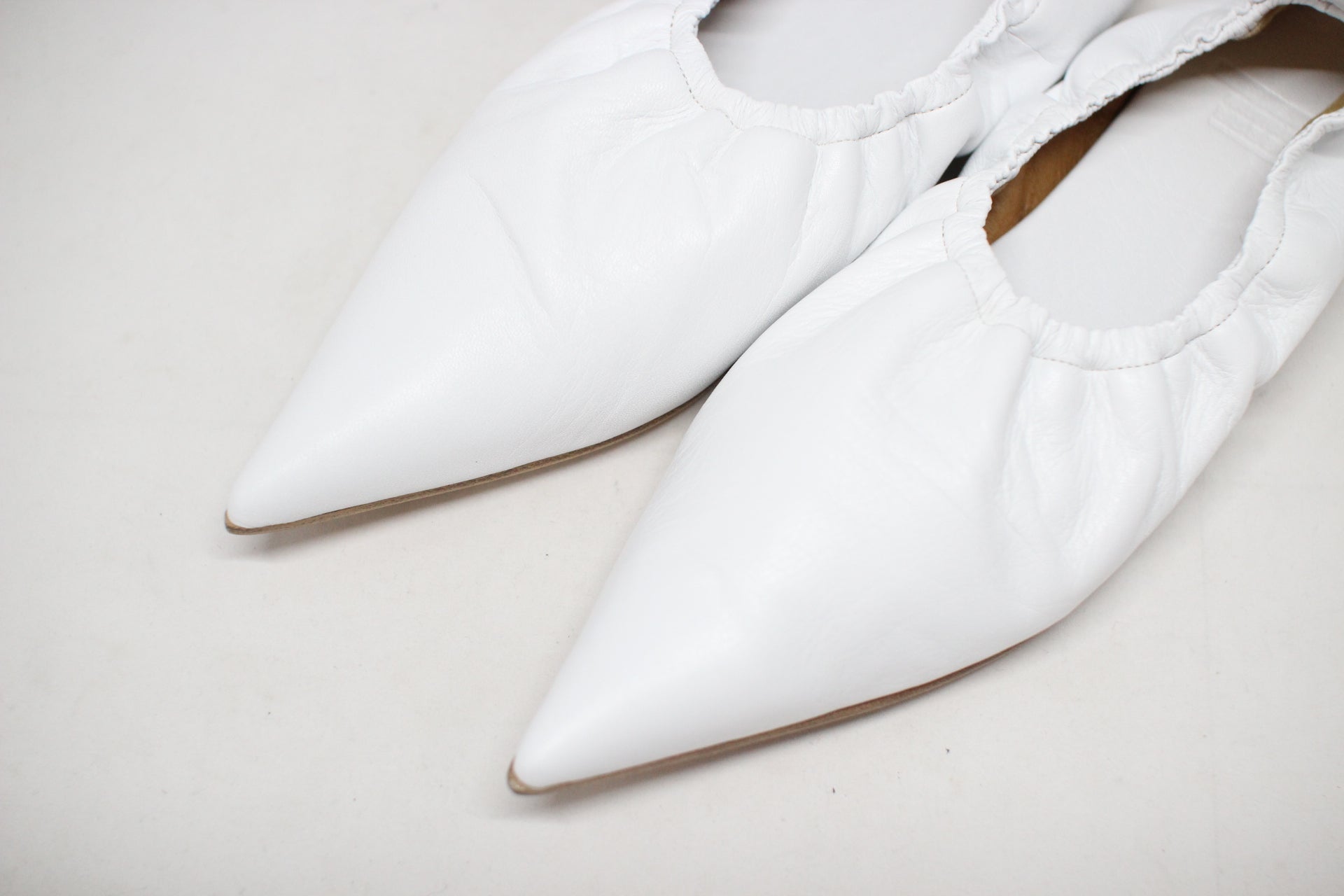 #314 POINTED BALLET SHOES