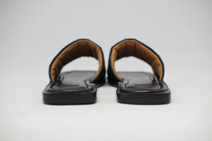 #313 RANDOM MESH SANDAL