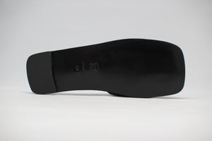 #313 RANDOM MESH SANDAL