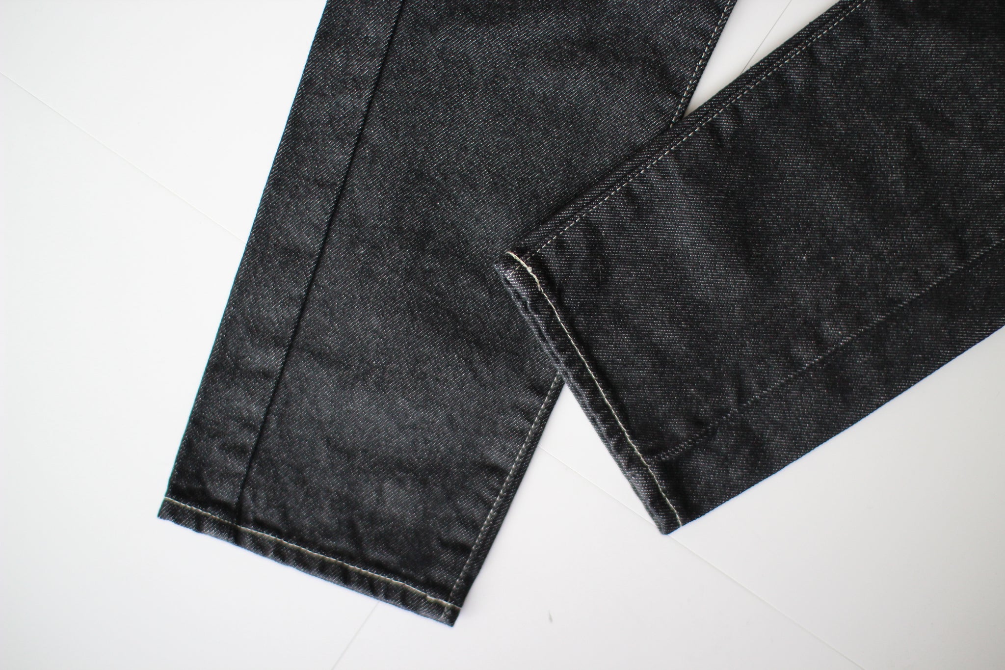 #089 SLIM FIT DENIM PANTS