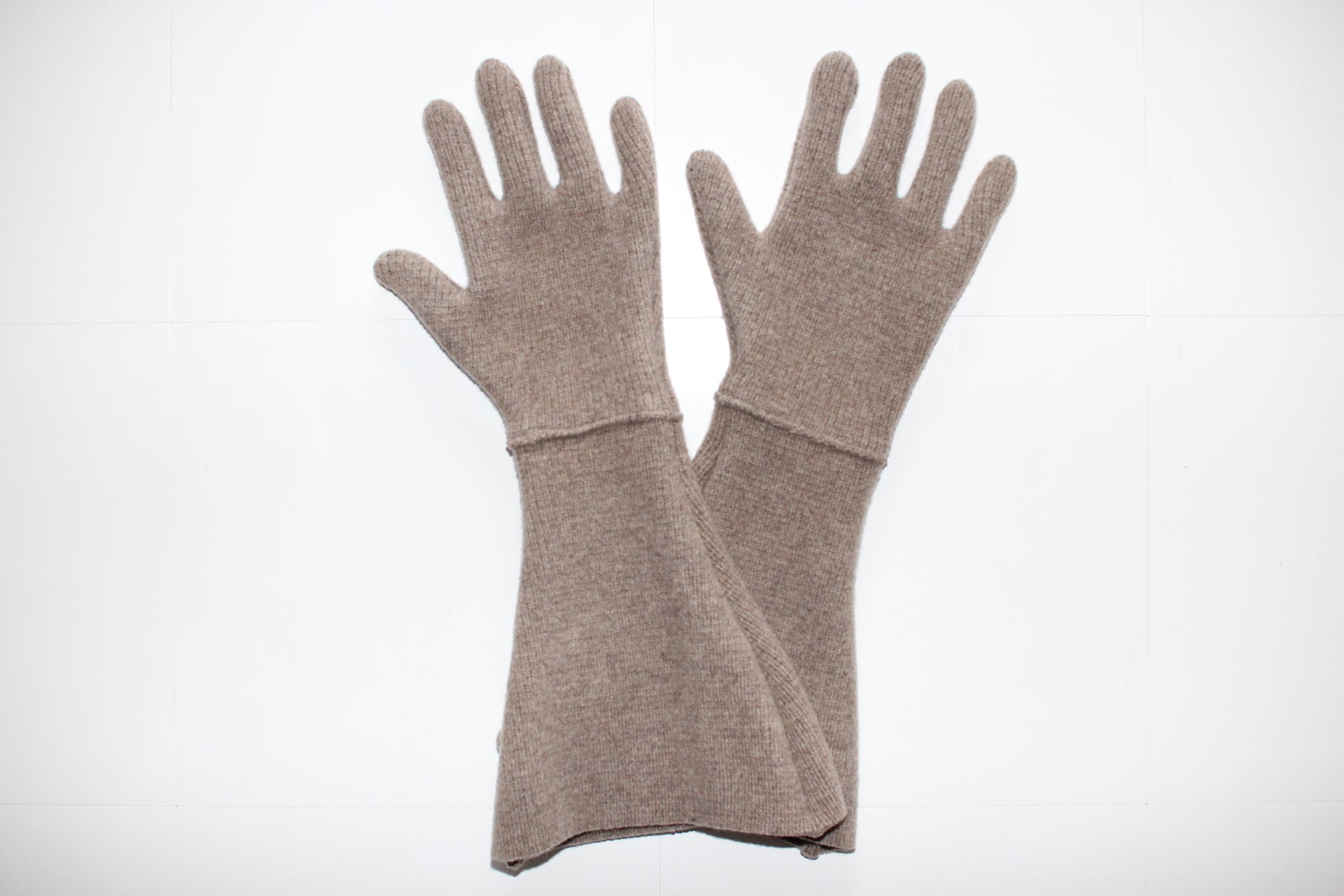 #267 COMPRESSED KNIT GLOVE