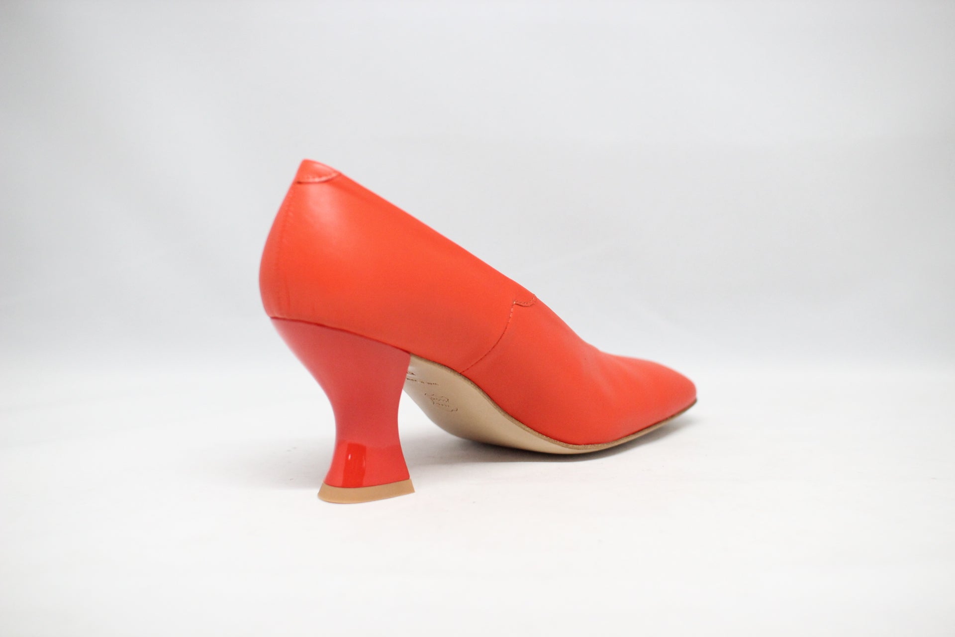 #239 SQUARE TOE RETRO PUMPS