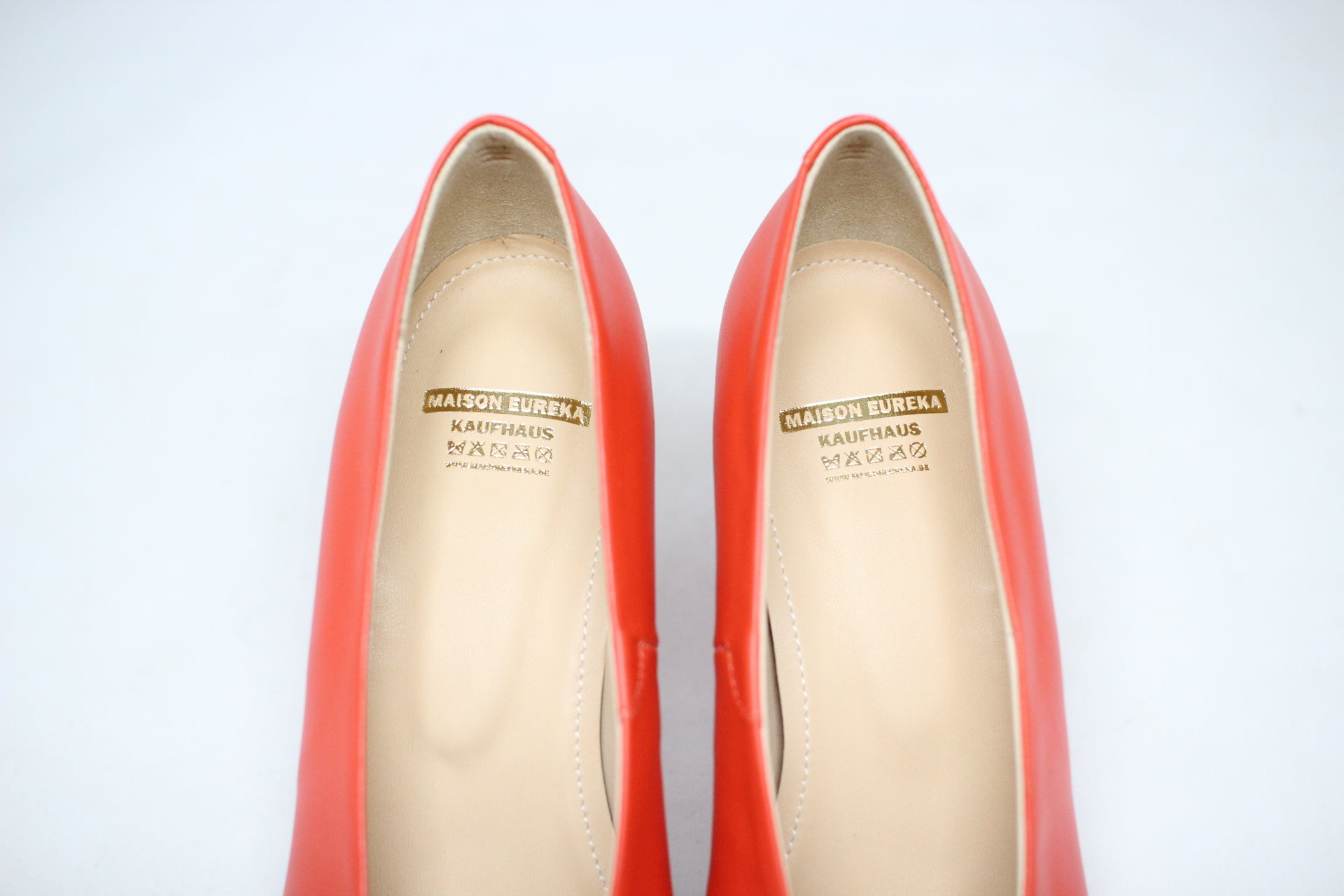 #239 SQUARE TOE RETRO PUMPS