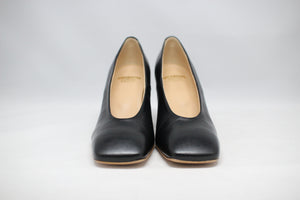 #239 SQUARE TOE RETRO PUMPS