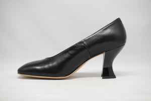 #239 SQUARE TOE RETRO PUMPS