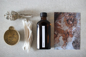 RYOKO / AGNI : OIL LAMP TREASURE BOX