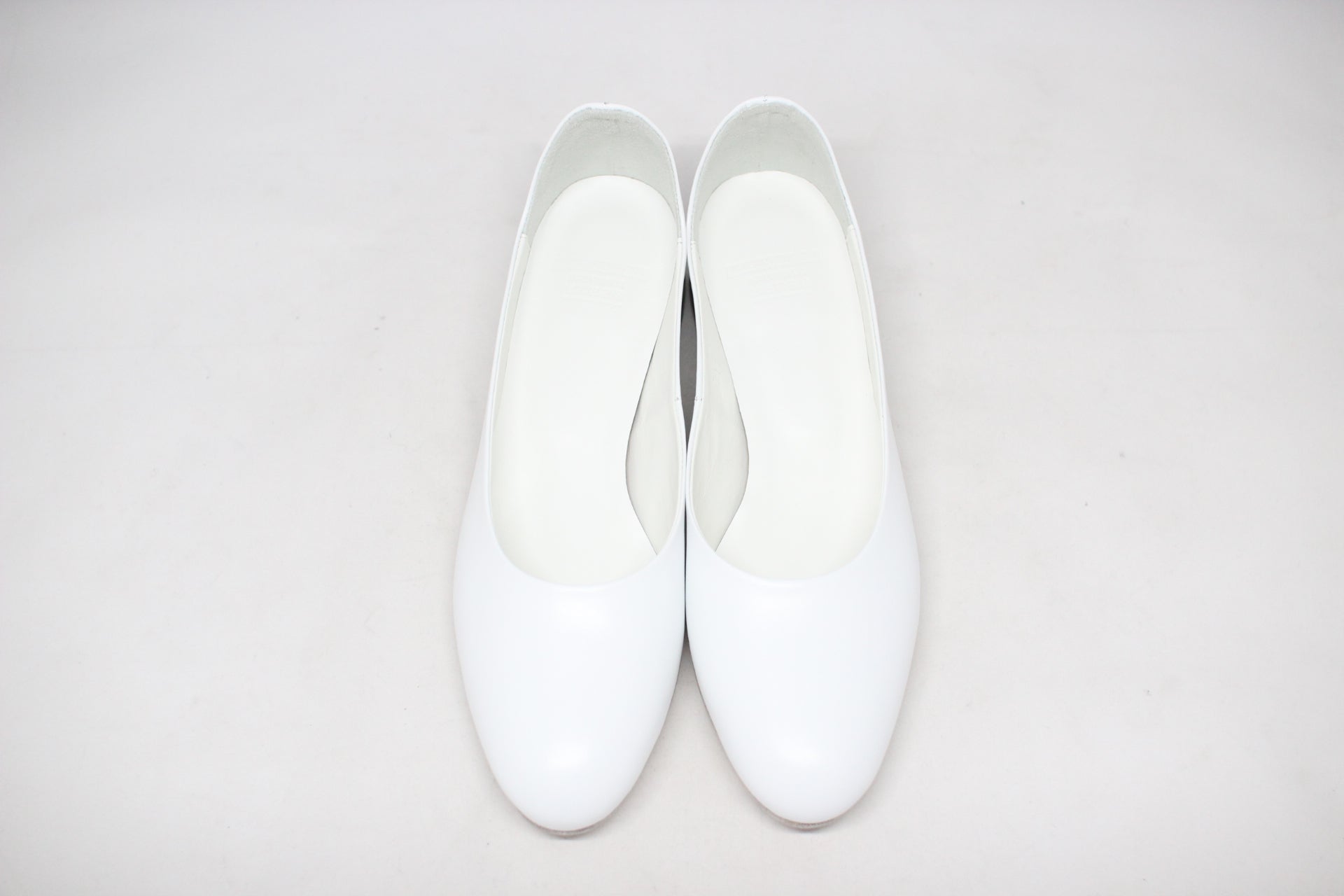 #043 SOFT SLIP ON SHOES