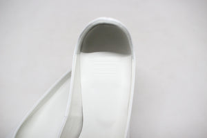 #043 SOFT SLIP ON SHOES