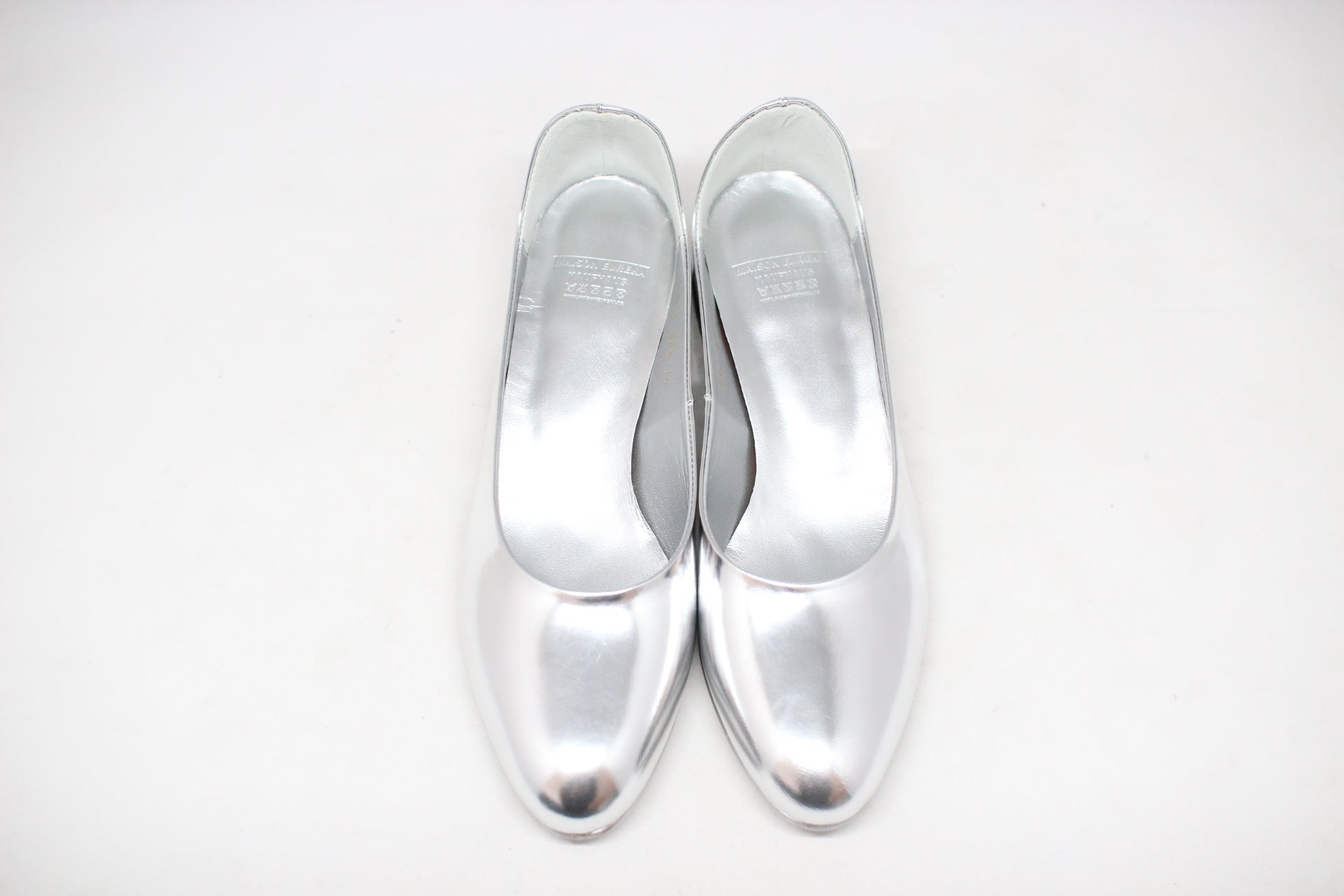 #043 SOFT SLIP ON SHOES / SILVER - 02