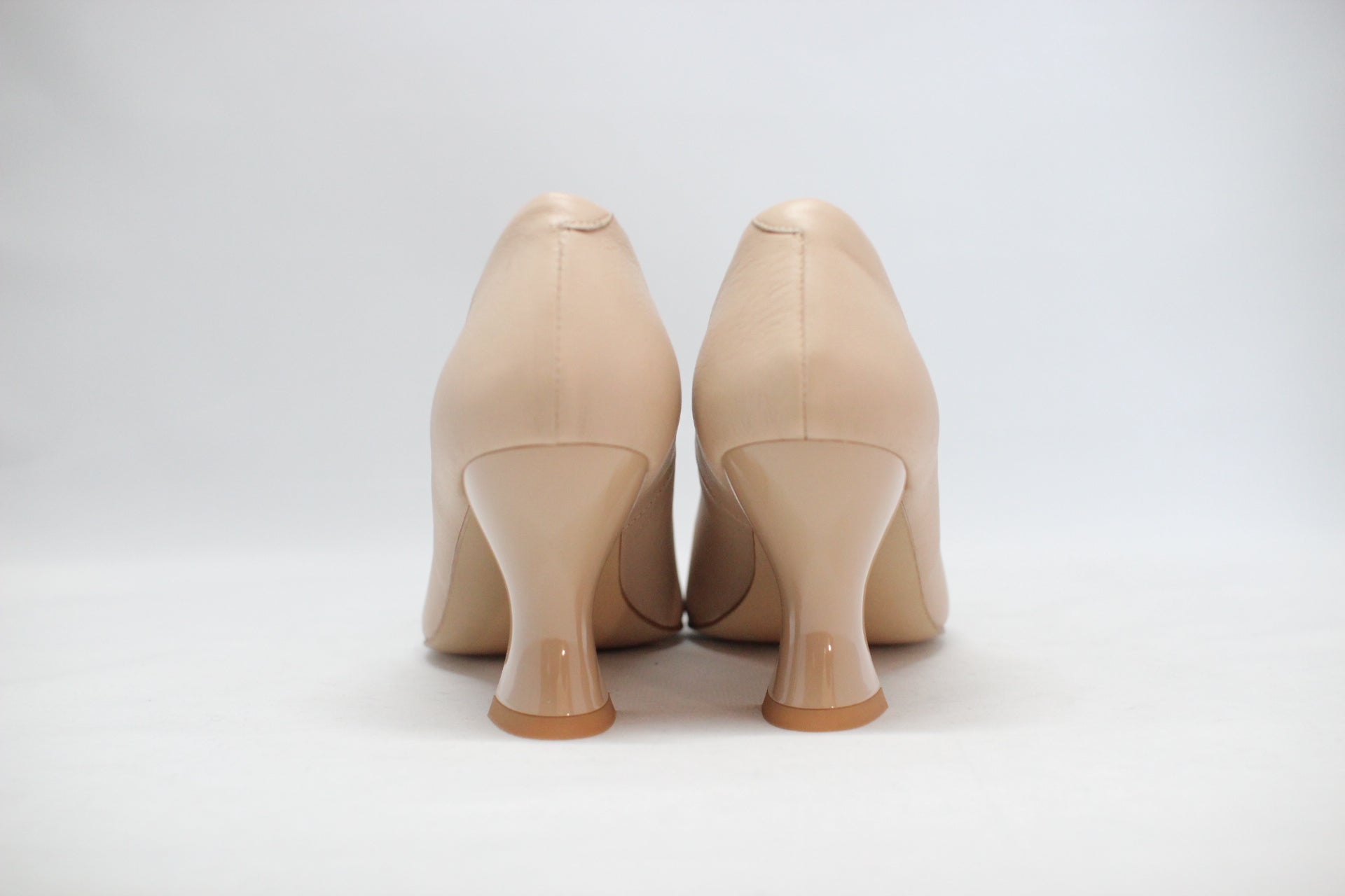 #239 SQUARE TOE RETRO PUMPS