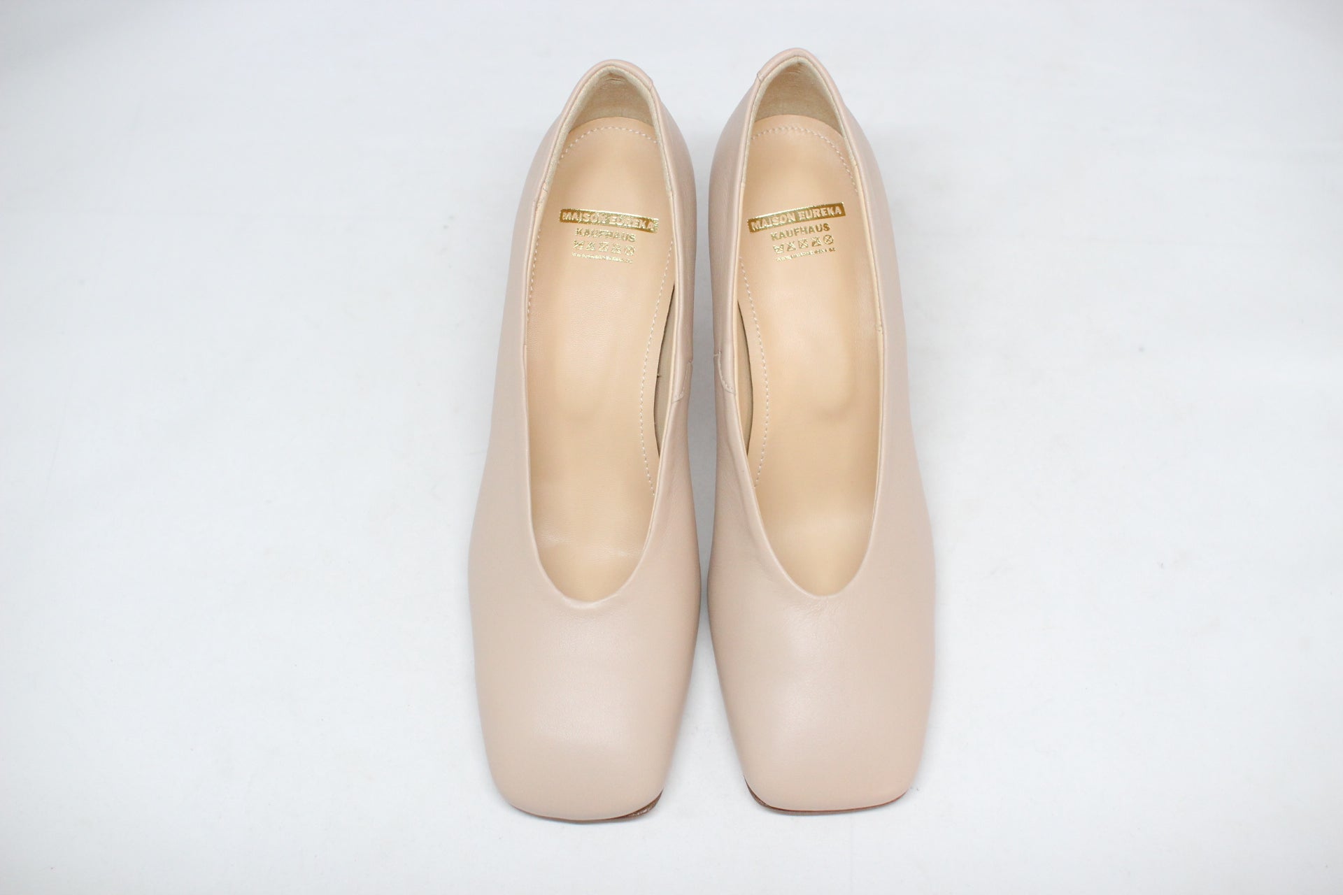 #239 SQUARE TOE RETRO PUMPS