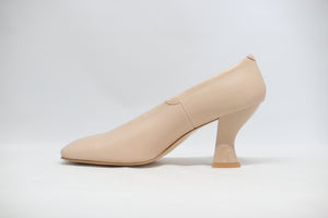 #239 SQUARE TOE RETRO PUMPS