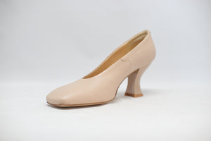 #239 SQUARE TOE RETRO PUMPS