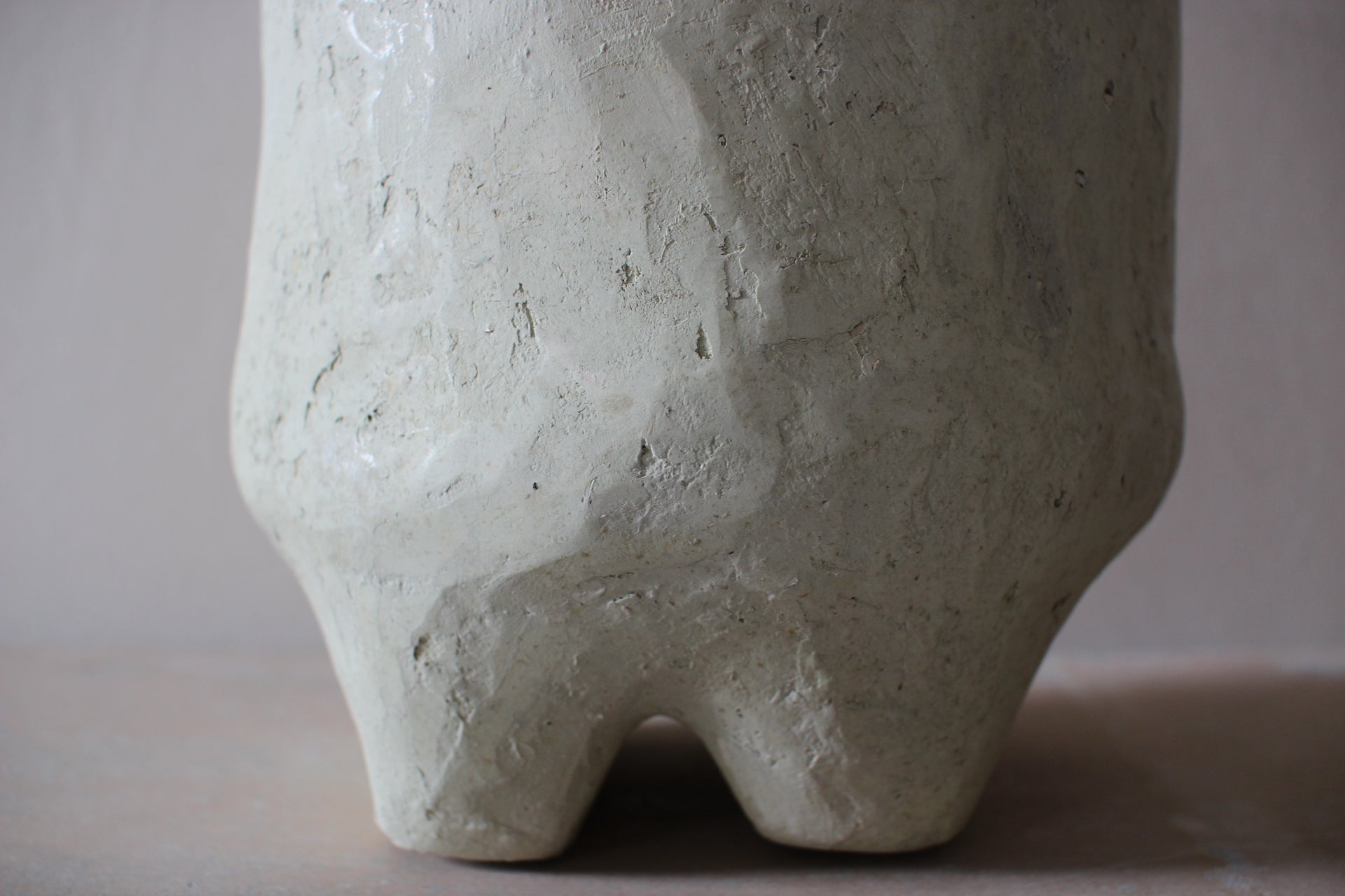 Yasmin Bawa / Legs Vessel