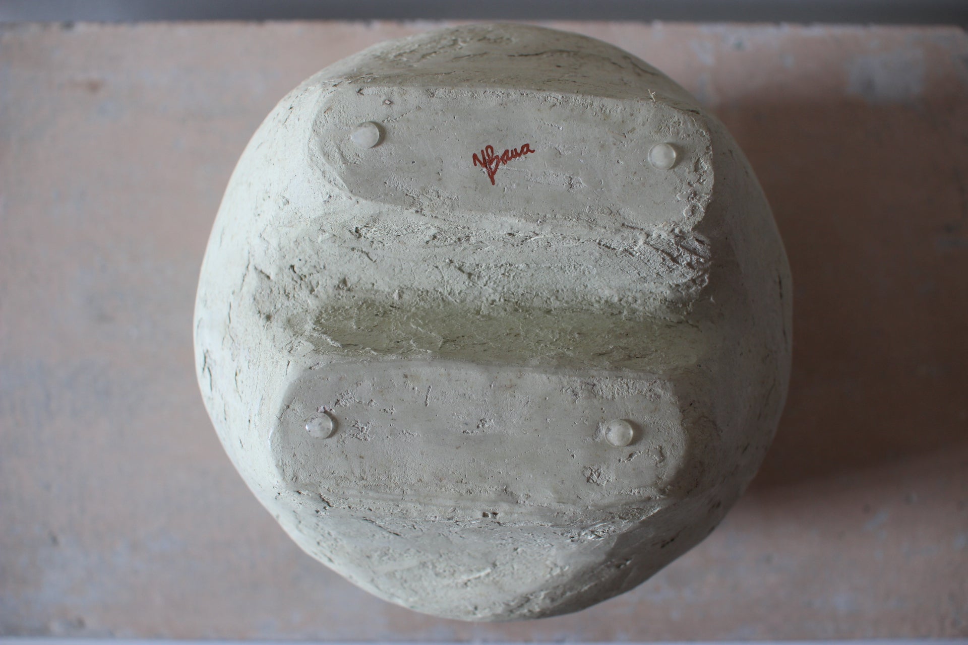 Yasmin Bawa / Legs Vessel