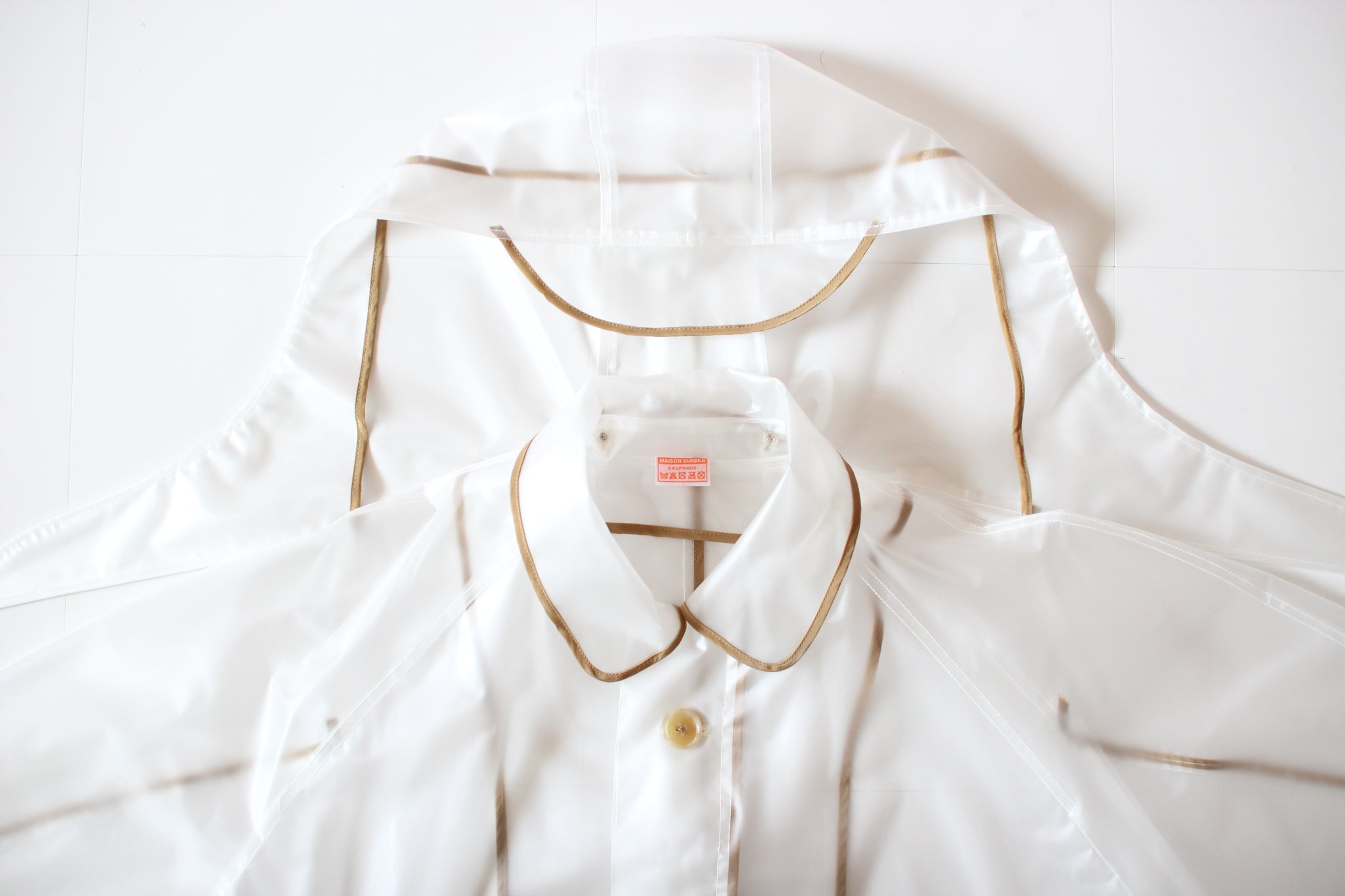 #190 THEMOPLASTIC RAIN COAT