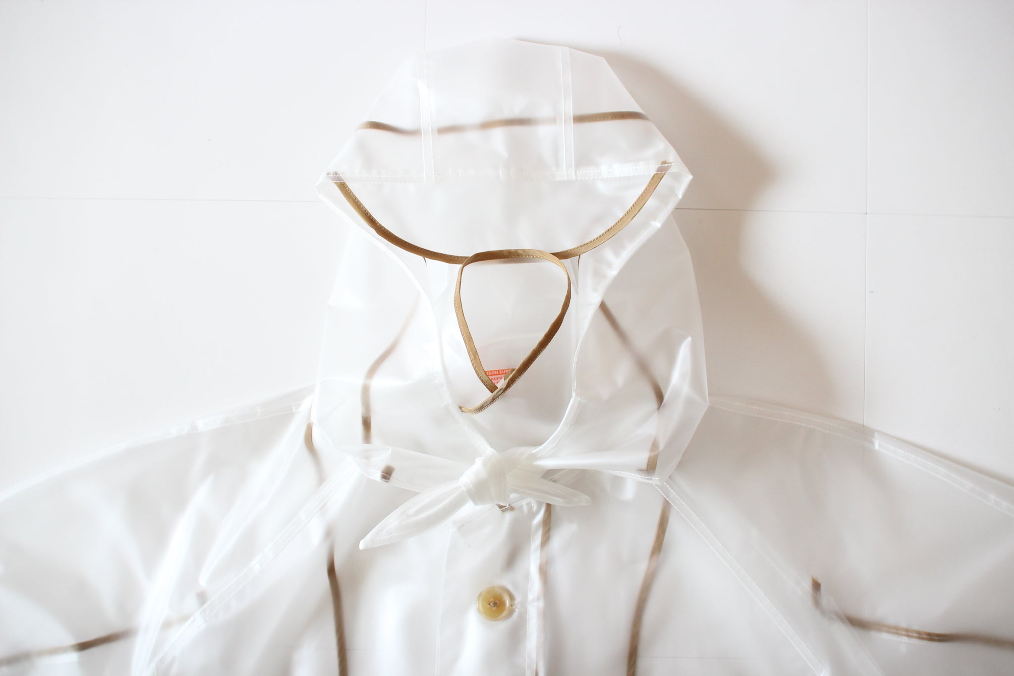 #190 THEMOPLASTIC RAIN COAT