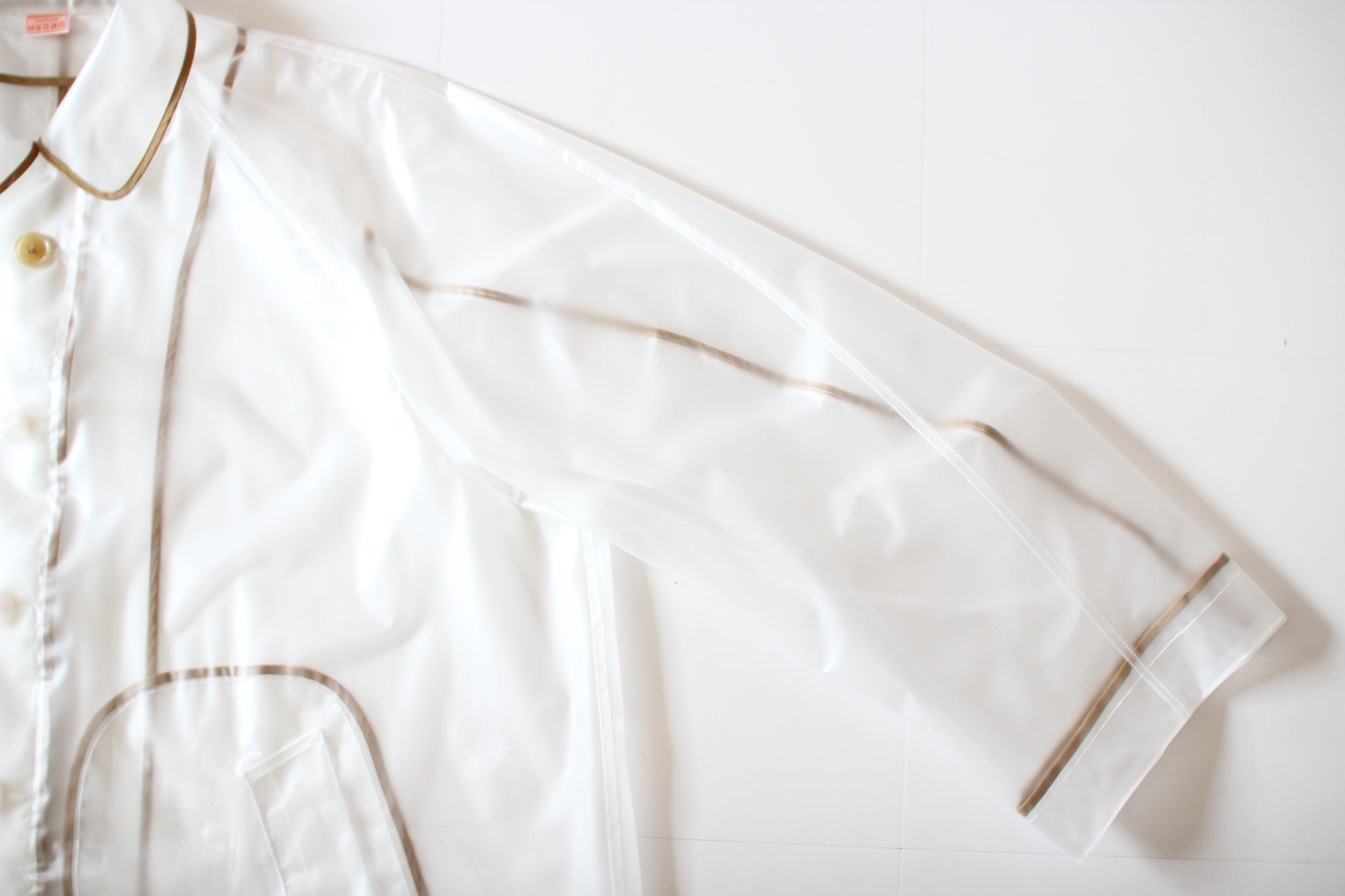 #190 THEMOPLASTIC RAIN COAT