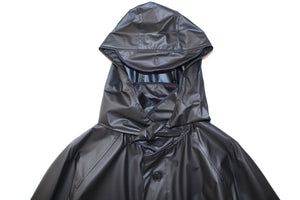 #190 THEMOPLASTIC RAIN COAT