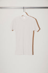 #211 RANDOM RIB V NECK TEE